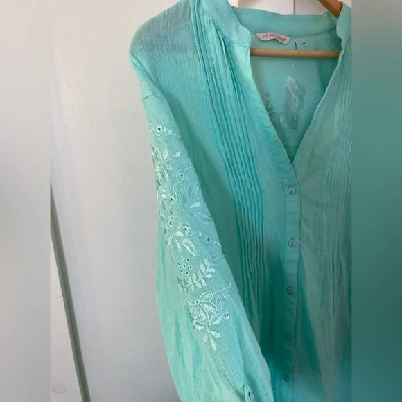 NWT soft surroundings 2X button down blouse roll tab sleeves aqua - Picture 5 of 10